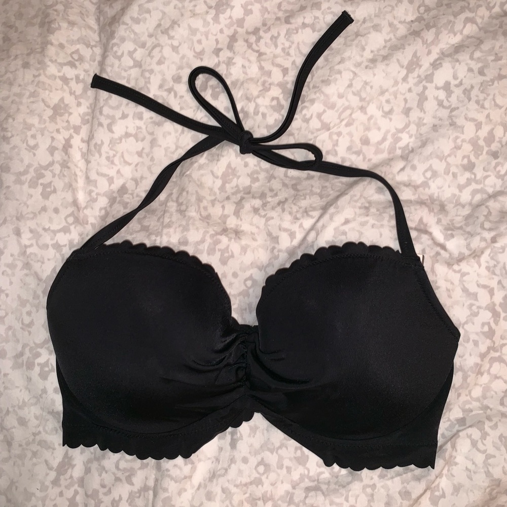 Victoria’s Secret Bikini Swim Top